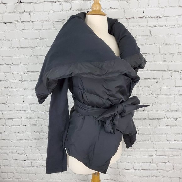 Lululemon Down To The Studio Jacket Black Puffer Wrap 6 - Picture 6 of 11